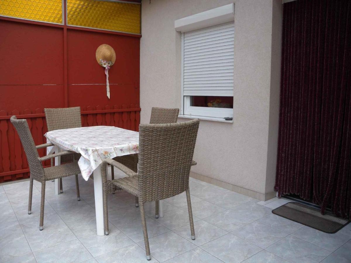 Apartment In Siofok/Balaton 19992 Exterior foto